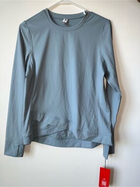 Women’s Crewneck Long Sleeve Top - Dusty Blue
